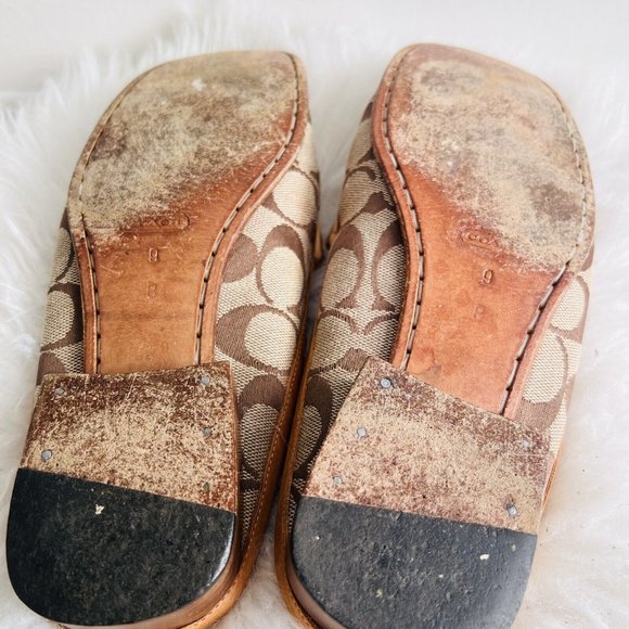 COPY - Vintage Coach Classic Monogram Jacquard Hard Sole Pennie Slip on Sandals… - Picture 6 of 7